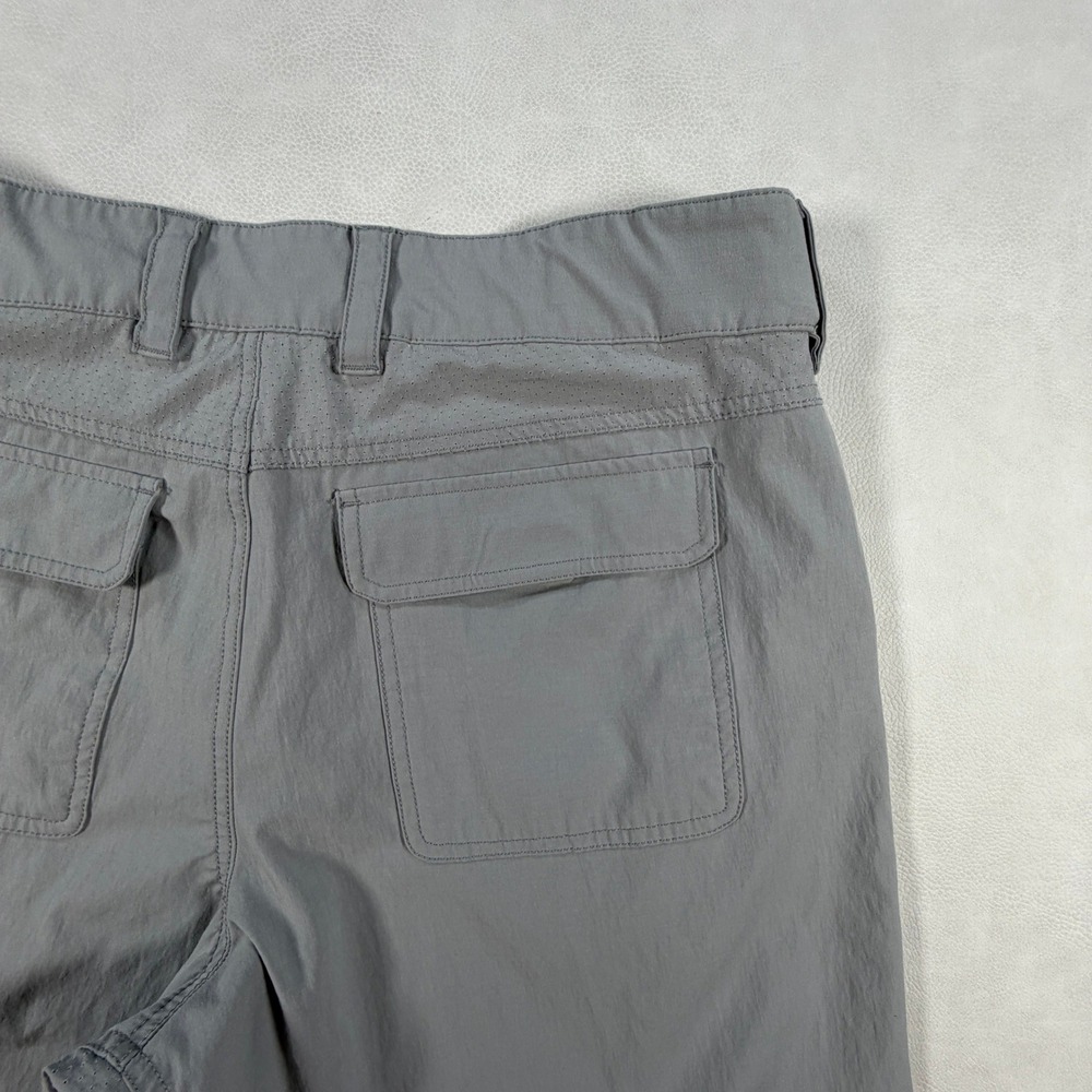 Huk Waypoint Mens Large Fishing Cargo Shorts Gray Recycled Blend Stretch Size 36 - Picture 14 of 14